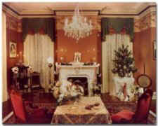 Victorian Parlor (7303 bytes)